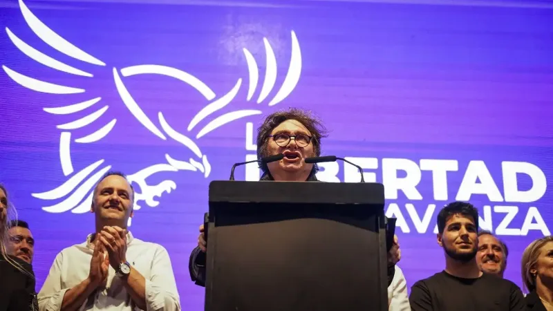 Milei parafraseó a Trump y pidió votar contra el Congreso “destituyente"