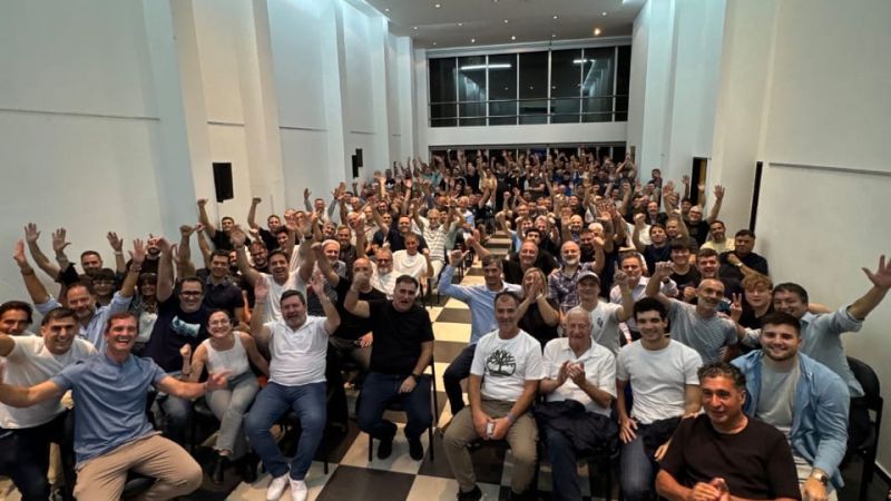 Carlos Anacleto anunció su candidatura a presidente de Gimnasia