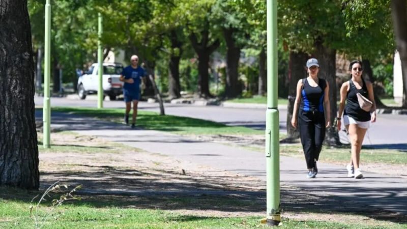 En La Plata, el martes se disfruta con sol y temperaturas primaverales
