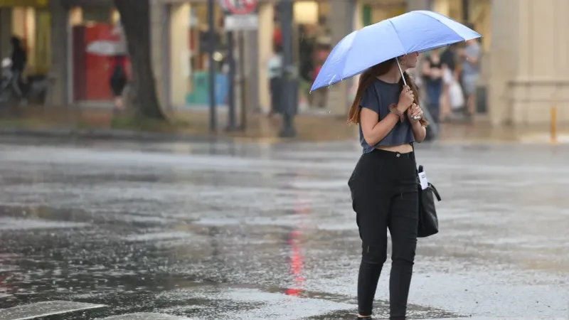 En pocas horas cayó en La Plata toda la lluvia prevista para octubre