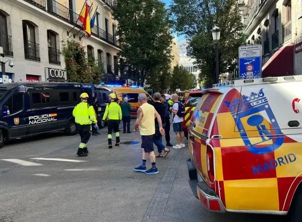Se derrumbó un edificio en Madrid y hay al menos cuatro desaparecidos