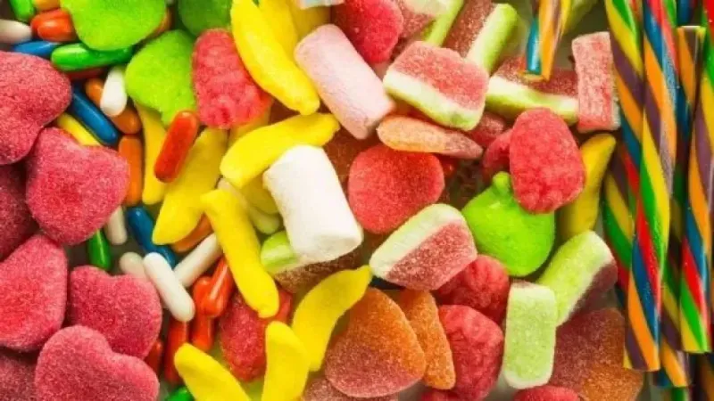 ANMAT prohibió la venta de una golosina y una serie de productos “keto” en todo el país