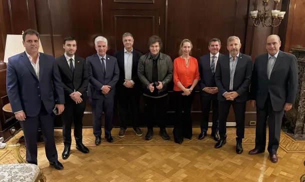 Tras excluir a Axel Kicillof, Javier Milei se reúne con gobernadores en busca de apoyo legislativo