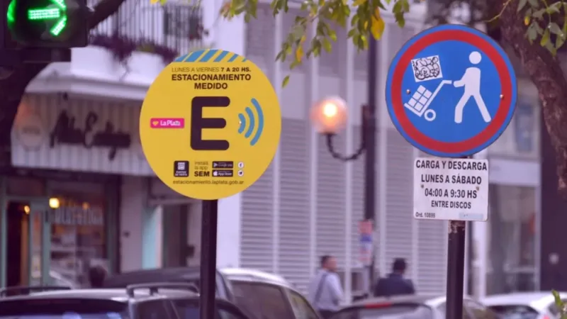 Cómo funcionan los servicios en la ciudad por el asueto del aniversario