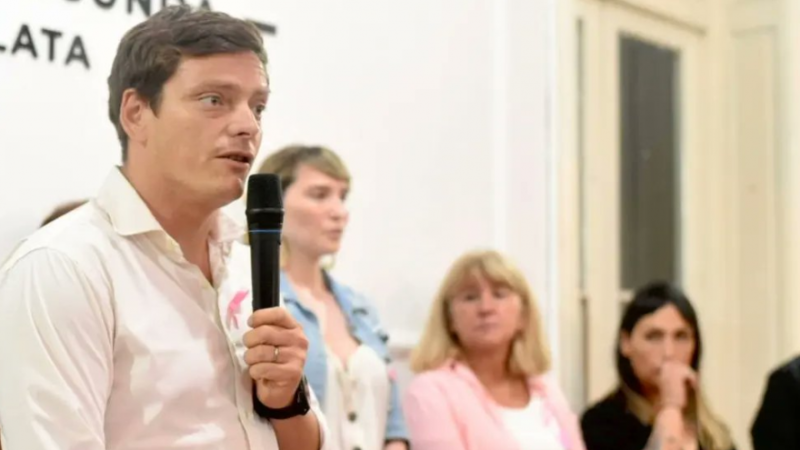 Nicoletti cargó contra Presti por su silencio sobre los delitos atribuidos a su padre en La Plata