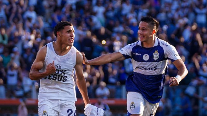 Gimnasia venció a Vélez en el Bosque y quedó a un paso de los octavos