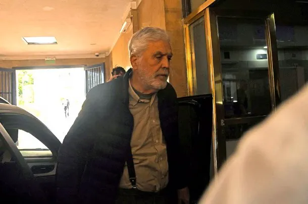 La esposa de De Vido denunció malas condiciones de detención del ex funcionario: no accede a su medicación