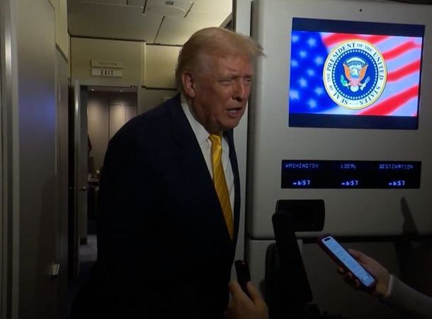 Repudiable respuesta de Donald Trump a una periodista que le preguntó por el caso Jeffrey Epstein: "Callate cerdita"