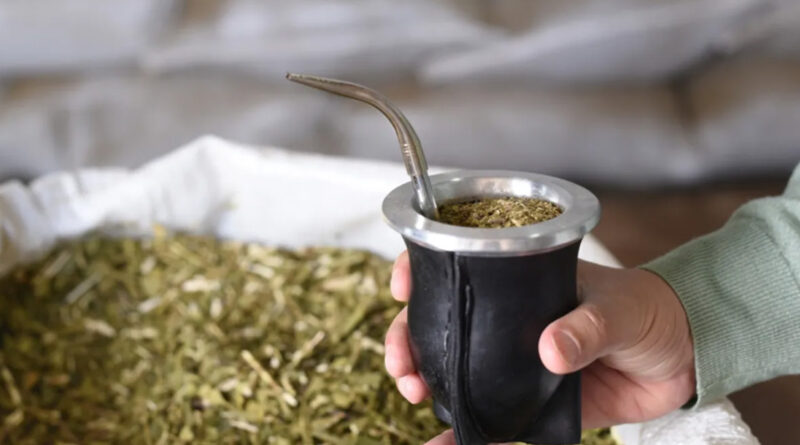 El Gobierno limita al INYM y libera el precio de la yerba mate tras un nuevo decreto