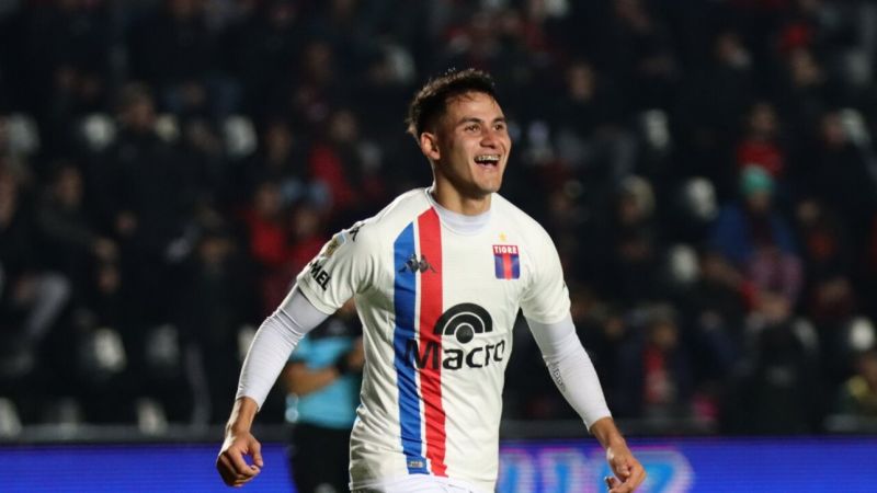 Blas Armoa es del interés de Gimnasia