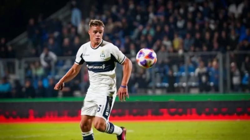 Bombazo: “Nacho” Miramón a un paso de volver al Lobo