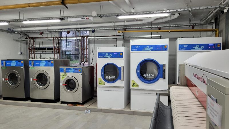Rompieron una cabina de gas para robar en una lavandería en El Mondongo