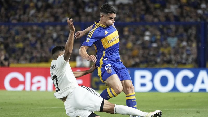 Boca debuta en la Bombonera ante Deportivo Riestra: horario, TV y probables formaciones
