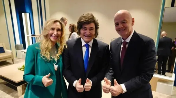 Gianni Infantino mantuvo un encuentro con Javier Milei en Davos