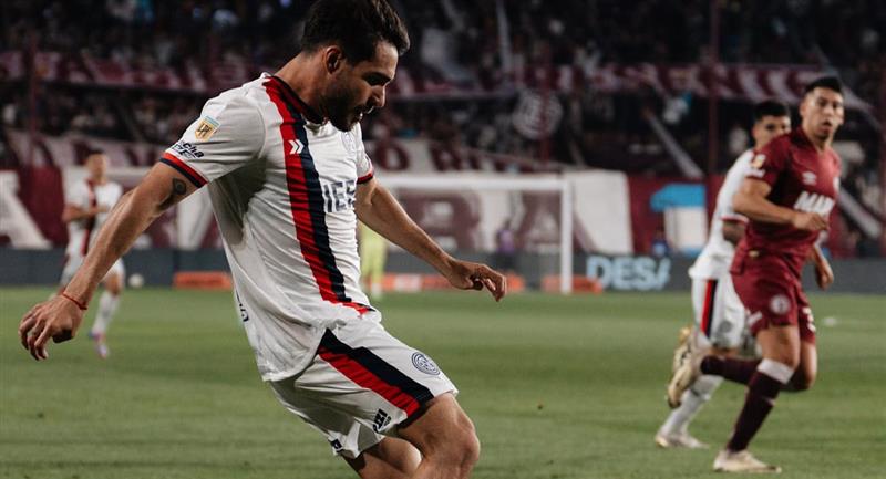 San Lorenzo debuta ante Lanús en un cruce de alto voltaje: hora, TV y probables formaciones