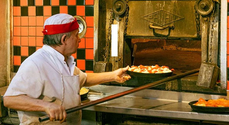 Día del Maestro Pizzero y Pastelero: la historia de Ramón, el hombre que amasó una vida entera frente al horno