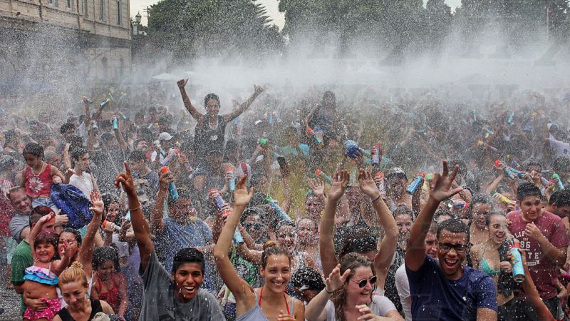 Meridiano V, Romero, Abasto y Arana: así sigue el carnaval en La Plata