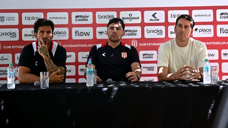 Alexander Medina: "La idiosincrasia que tiene el club es algo que me representa"