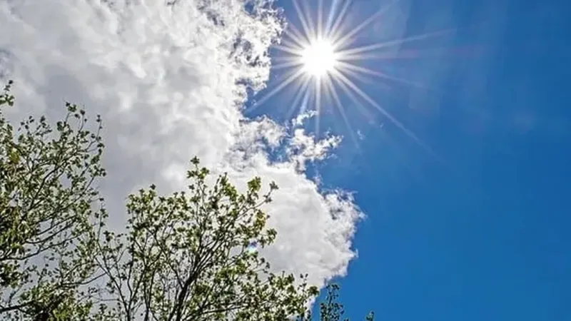 Viernes templado, con sol por momentos y cielo variable
