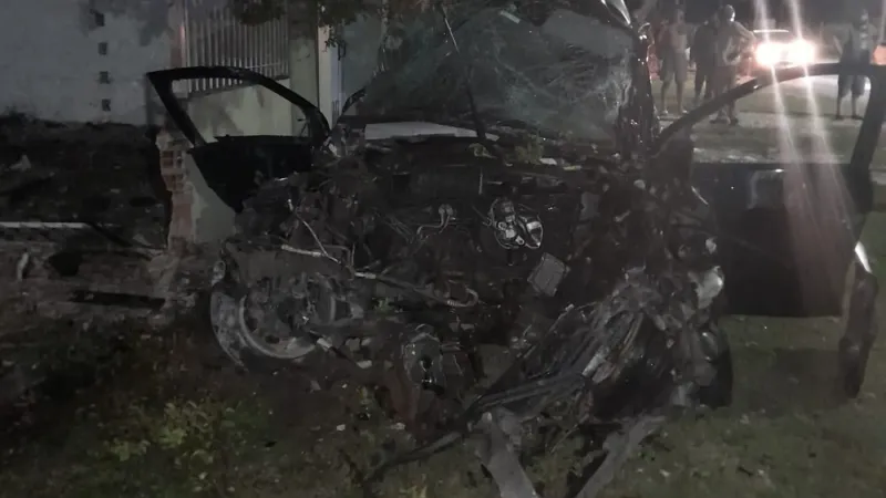 Dolor en la región: un joven falleció tras chocar contra un paredón en Berisso