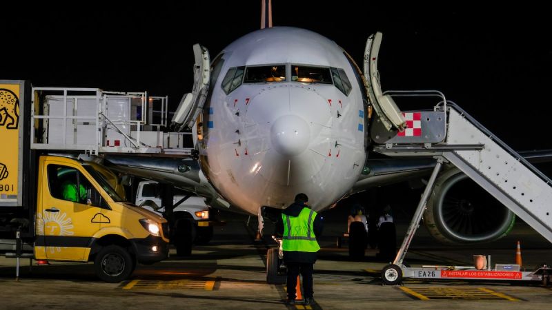 El Gobierno lanzó la privatización del 100% de Intercargo: todos los detalles