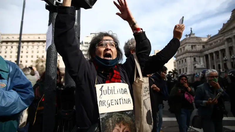 Casi 8 de cada 10 mujeres se jubilaron por moratoria: el dato que expone la desigualdad laboral