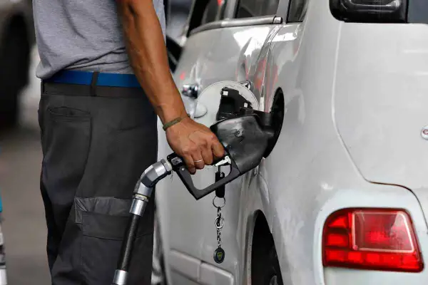 La inflación en La Plata fue del 5,4% en marzo y los combustibles empujaron la suba