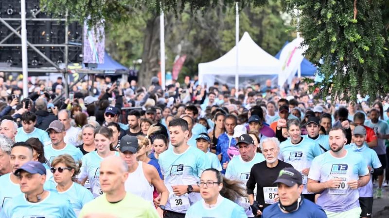 La Plata corre por una causa solidaria en la República de los Niños