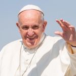 A un año de la muerte del papa Francisco, el país lo homenajea con misas, murales y proyecciones