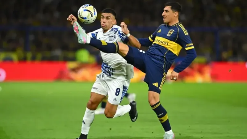 Boca va a Córdoba para medirse con Talleres antes del debut en la Libertadores