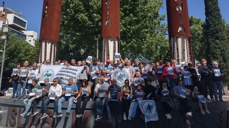 Entre memoria y soberanía, La Plata honra a los héroes de Malvinas