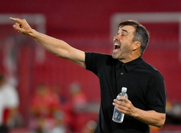 No se guardó nada: el análisis de Coudet tras un empate condicionado en Bolivia