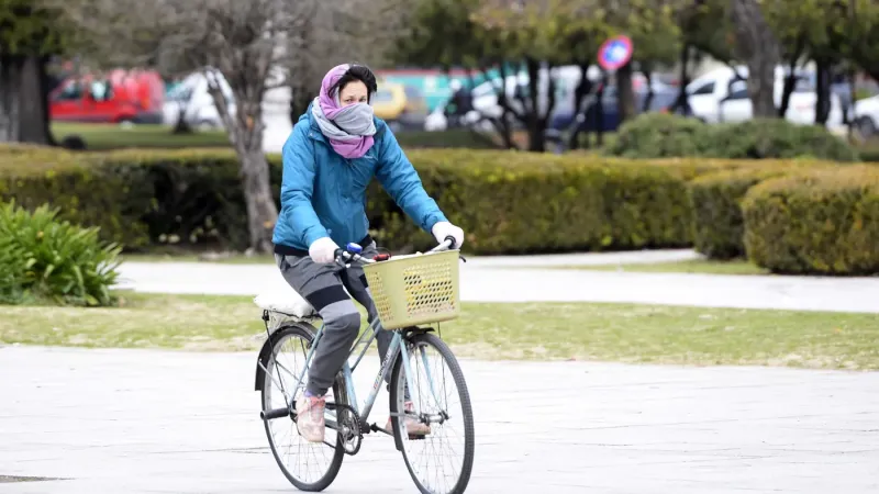 Se afianza el frío en La Plata: mañanas heladas y tardes frescas en el cierre de abril