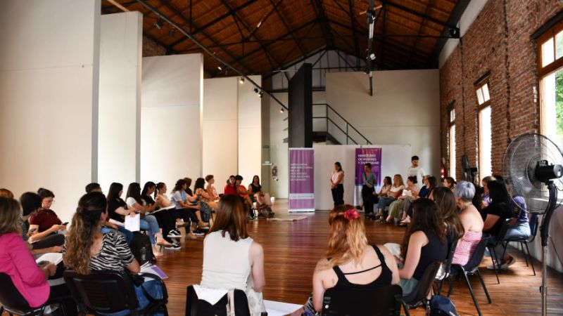 La Plata profundiza las políticas de género con actividades culturales, educativas y territoriales