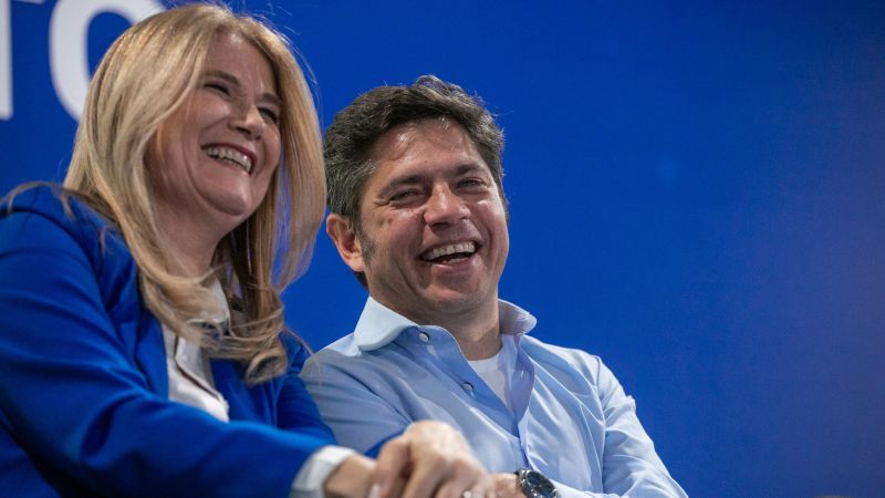 Axel Kicillof lanzó en Ensenada la rama femenina del MDF y profundiza su armado político en la Provincia