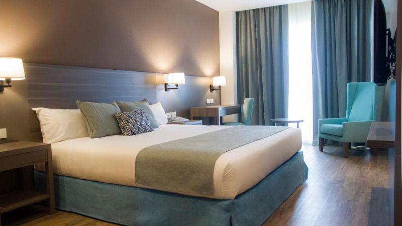 Hoteles de La Plata: crecieron las pernoctaciones pero empeoran las expectativas del sector