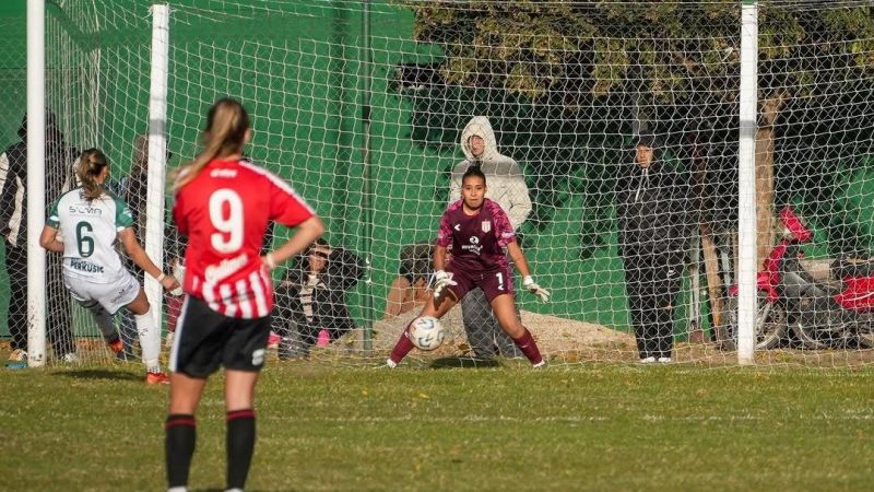 Las pinchas buscan la victoria ante El Porvenir