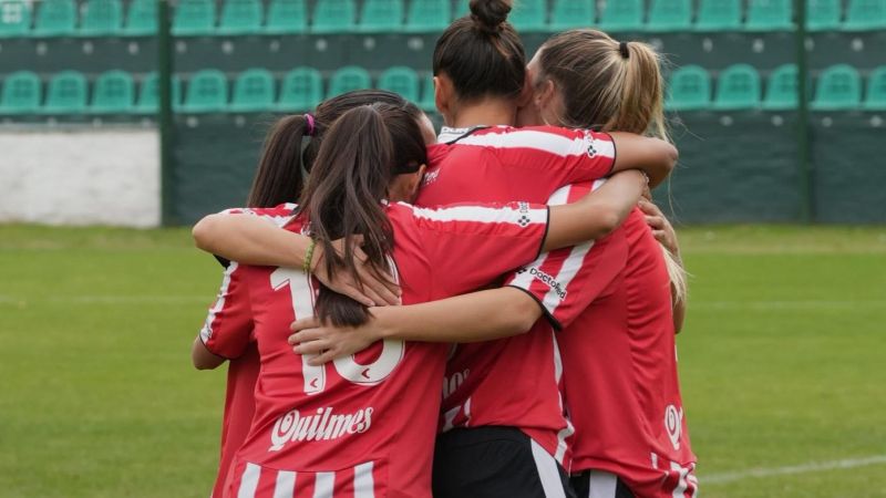Las pinchas buscan la primera victoria en casa