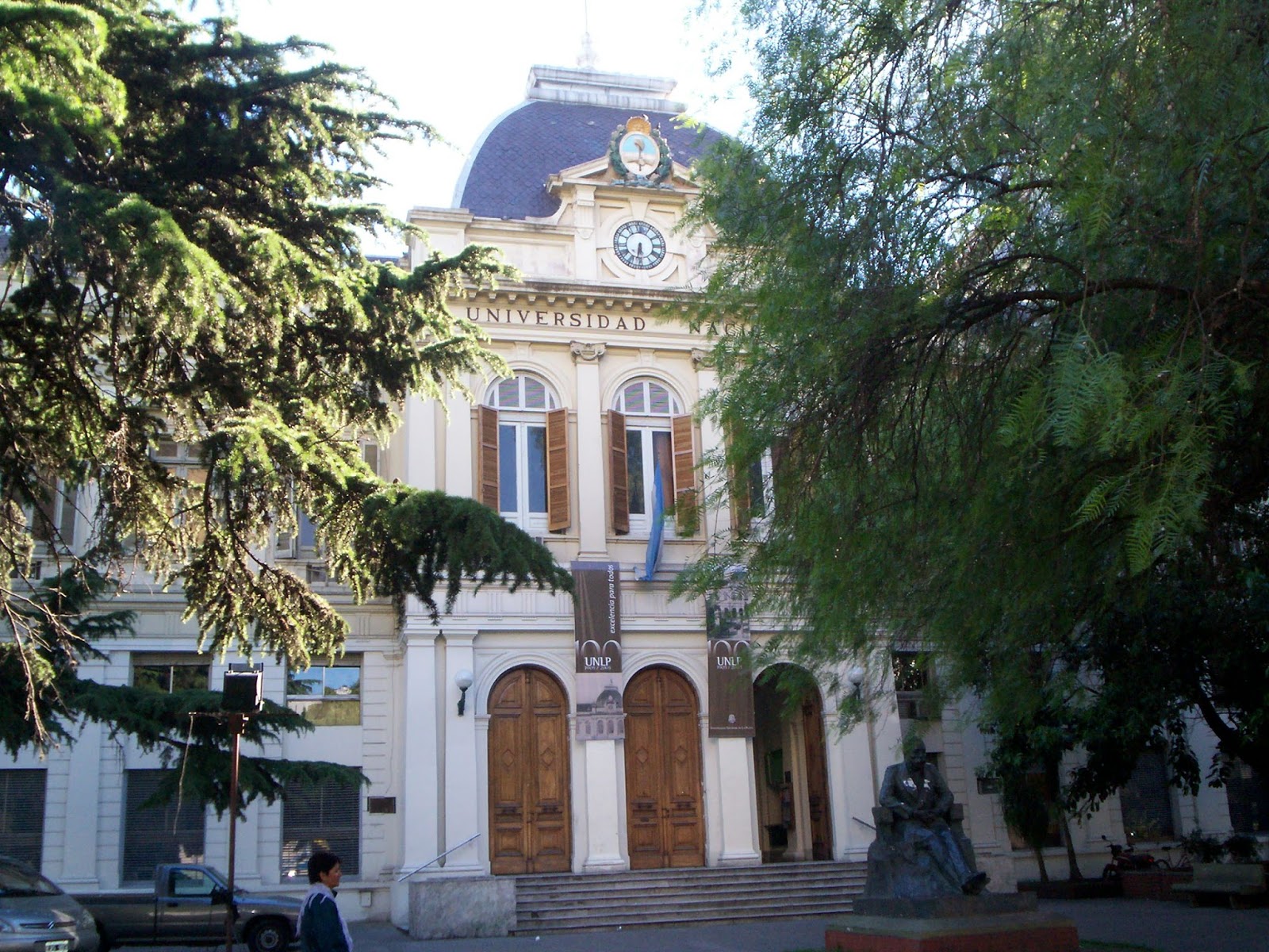 Paro en la UNLP: docentes y nodocentes anunciaron una semana completa ...
