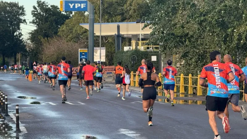 Cortes de tránsito en La Plata por la maratón Tres Ciudades: calles afectadas y horarios