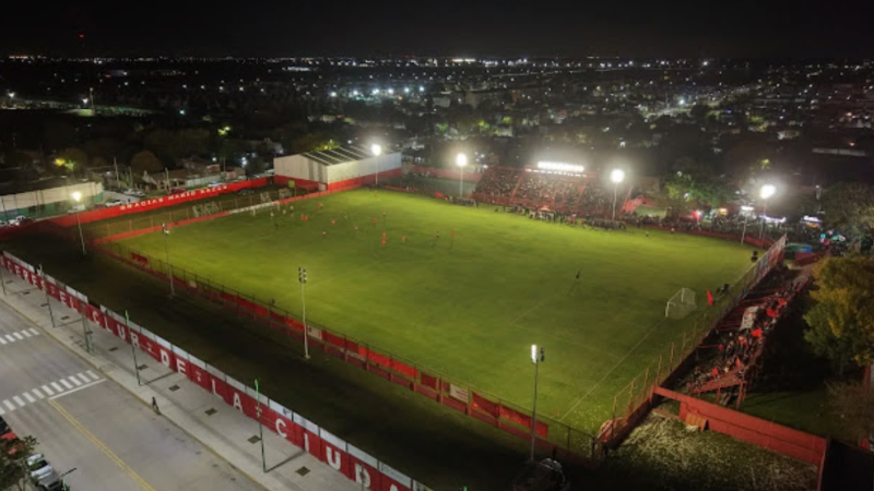 Cambaceres volverá a jugar de noche en Ensenada