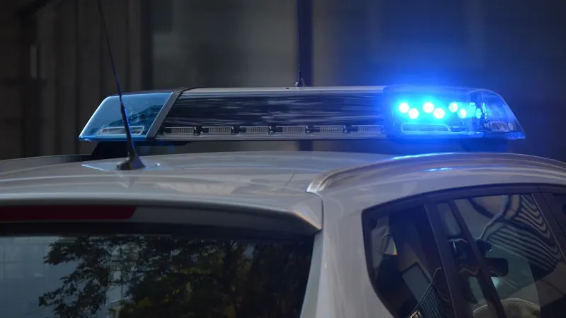 Violencia extrema en el centro platense: atacaron a un hombre con un machete y hay dos detenidos