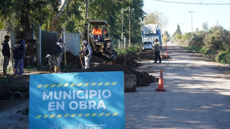 Con un 70% de ejecución, la Municipalidad avanza con obras hidráulicas y de saneamiento en Abasto