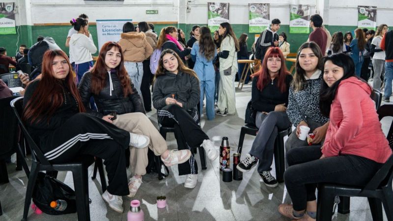City Bell fue sede de una jornada juvenil con foco en empleo, salud y educación