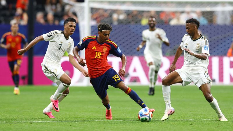 España arrasó a Arabia Saudita y se recupera en el Mundial 2026