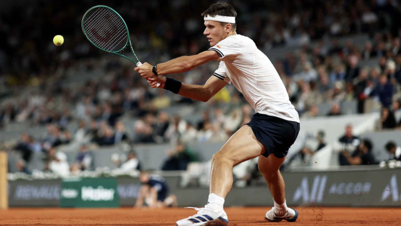El "tripero" Jakub Mensik, llegó a semis de Roland Garros
