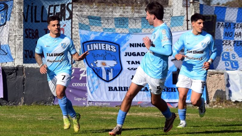 Villa San Carlos empató con Liniers y continúa comprometido con el descenso