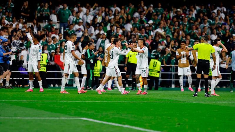 México goleó a República Checa y avanzó con puntaje ideal