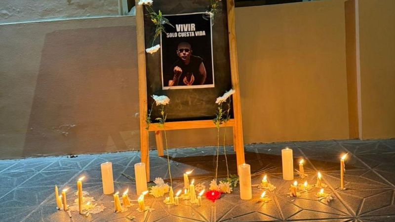 Hubo vigilia en el kilómetro cero del universo ricotero: la sala platense que los vio nacer