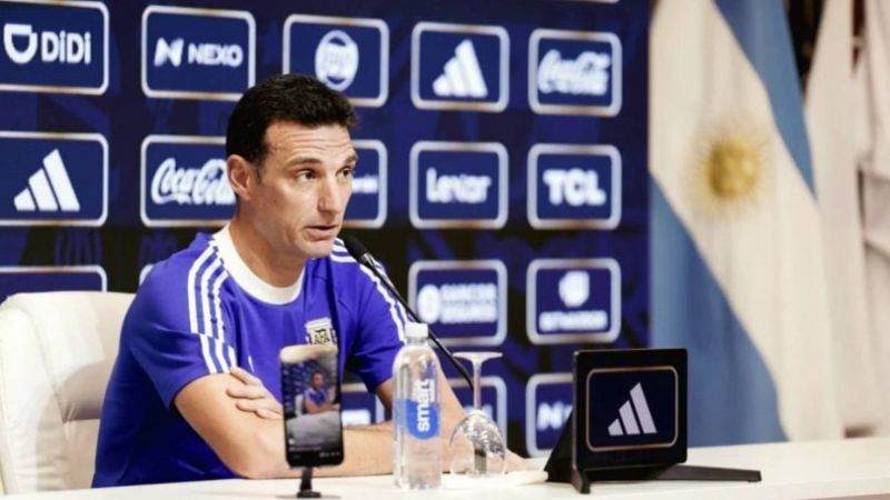 Scaloni calentó los motores para el debut mundialista